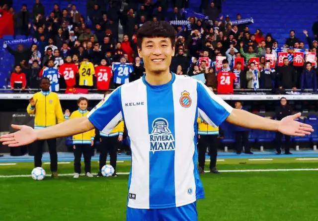 狼堡足球俱乐部签下新任主教练，雄心勃勃
